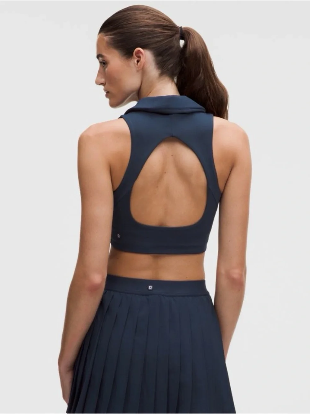 lululemon athletica Navy Workout Crop Top size 8